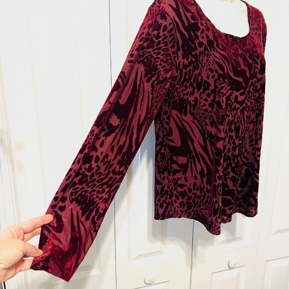 Simply Vera Vera Wang Women's Long Sleeve Burnout Velvet Lined Blouse-Large - Picture 4 of 13